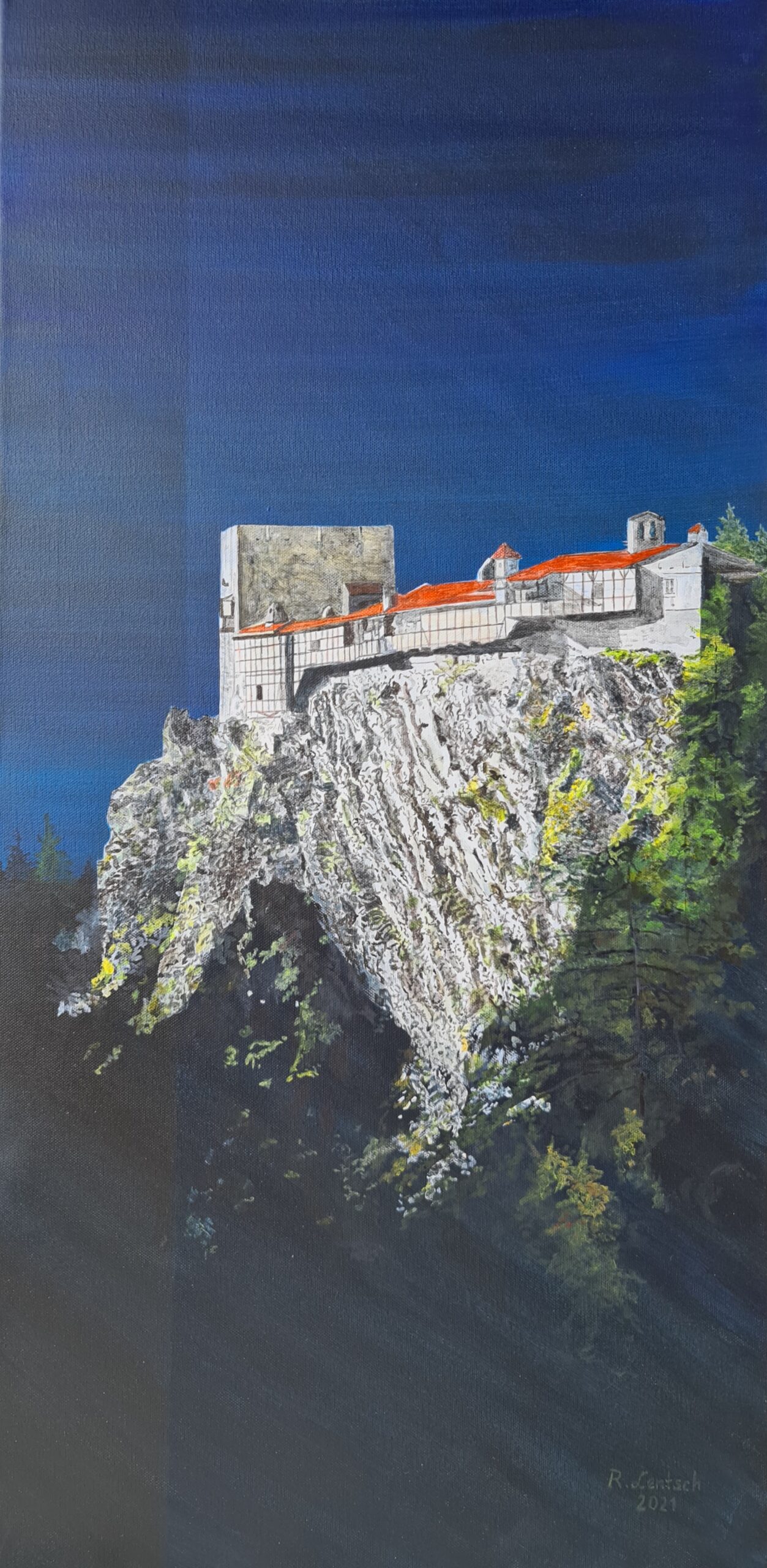 Das 40 × 80 cm große Acrylgemälde der Burg Berneck in Kauns entstand im Jahr 2021 und stammt vom Rieder Künstler Reinhard Lentsch. Es zeigt die imposante Ansicht, die sich vom Talboden aus bietet, wenn man über die Landesstraße ins Kaunertal fährt: Die Burg thront eindrucksvoll auf einem felsigen Sporn hoch über einer rund 130 Meter senkrechten Felswand. Die mittelalterliche Höhenburg, erstmals im Jahr 1225 urkundlich erwähnt, diente ursprünglich der Sicherung des strategisch bedeutenden Reschenpasses. Im 15. Jahrhundert wurde sie unter dem Schweizer Adligen Hans Wilhelm von Mülinen zur spätgotischen Wohnburg umgestaltet. Heute zählt Burg Berneck zu den bedeutendsten historischen Bauwerken der Region. Mein Gemälde entstand im Rahmen einer Werkserie über Burgen im Bezirk Landeck und fängt die markante Lage sowie die symbolhafte Wehrhaftigkeit der Anlage ein. Die liebevoll restaurierte Burg befindet sich heute im Besitz der Familie Hörmann und ist in den Sommermonaten im Rahmen von Führungen für Besucher geöffnet.